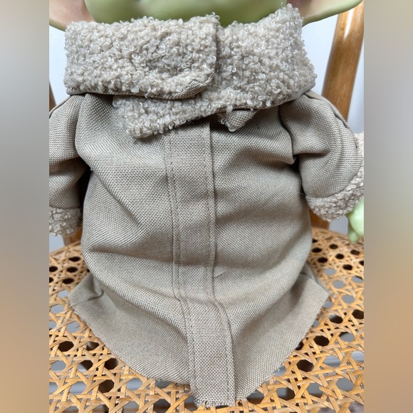 Star Wars Grogu/Baby Yoda plush toy, Collectible squishy doll - Picture 4 of 10